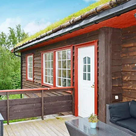 Holiday home Three-bedroom Holiday In Hamnvik 1
