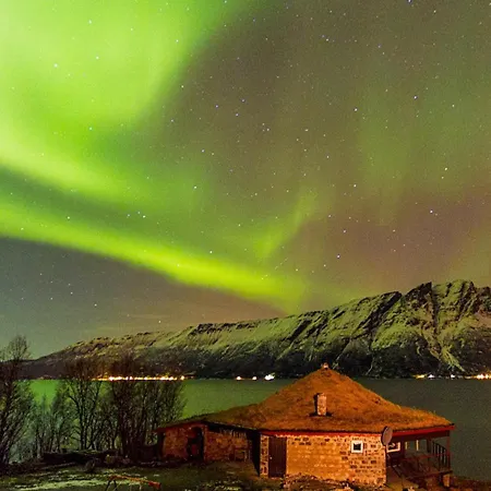 Three-bedroom Holiday In Hamnvik 1 * Bolla