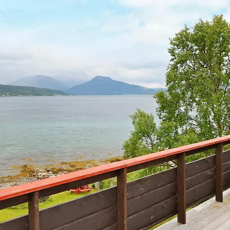 Three-bedroom Holiday In Hamnvik 1 Bolla